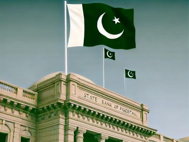 اسٹیٹ بینک آف پاکستان نے گرتی ہوئی مہنگائی کے درمیان پالیسی ریٹ میں 200 بی پی ایس کی کمی کردی