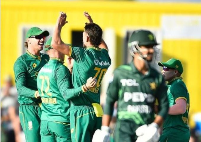 پاکستان کے خلاف دوسرے ون ڈے سے قبل جنوبی افریقہ کو بڑا دھچکا