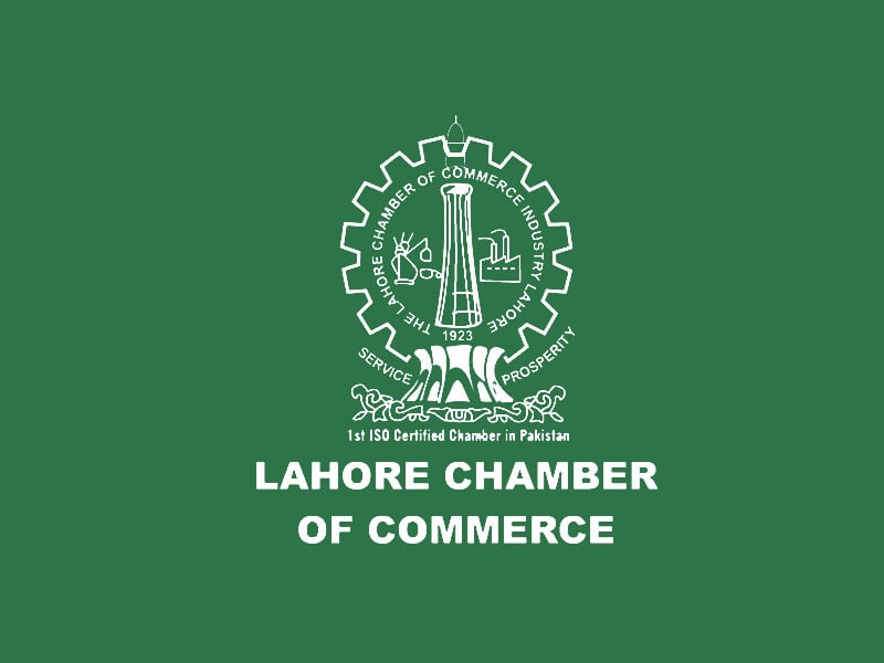 کاروباری افراد پانی کی تباہی کو روکنے کے لئے تیز رفتار کارروائی کا مطالبہ کرتے ہیں
