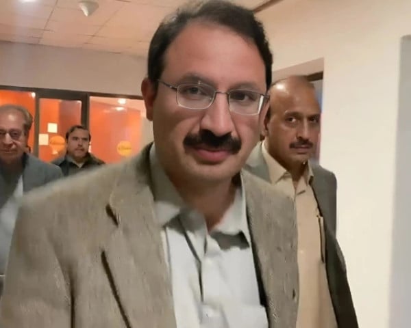 پی ٹی آئی نے نواز کی خلاف ورزی کی ، رامازان کے بعد کے احتجاج کا منصوبہ بنایا ہے