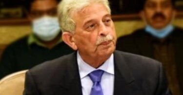 سینیٹ نے بتایا کہ یوٹیلیٹی اسٹورز بند نہیں ہونا چاہئے