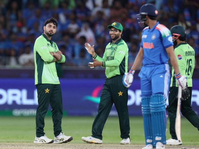 سابق پاکستان کرکٹر عامر سہیل نے پاکستان ٹیم کی کارکردگی پر تنقید کی