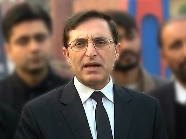 چیف جسٹس آفریدی نے پی ٹی آئی کو ‘سسٹم کے اندر کام کرنے’ کا مشورہ دیا۔