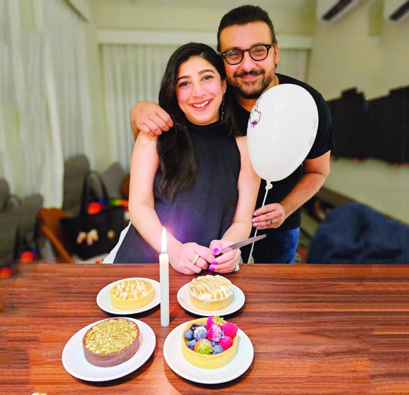 مارییام نفیس اپنے پیاروں کے ساتھ سالگرہ مناتی ہے