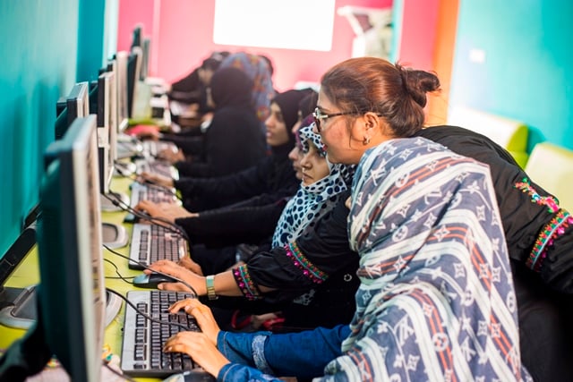 گورنمنٹ کالجوں کے ذریعہ تکنیکی تعلیم