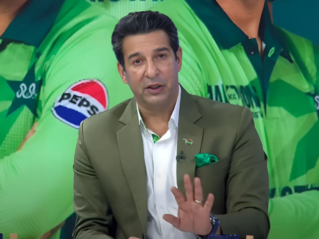 وسیم اکرم کا کہنا ہے کہ ‘کافی ہے ،’ پاکستان ٹیم کی بحالی کا مطالبہ کرتا ہے