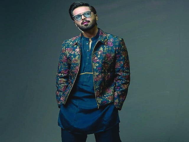 اسٹائل میں فہد کا اوپری ہاتھ
