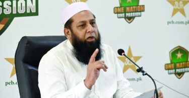 انزامم نے گاووسکر سے ٹکرا دیا
