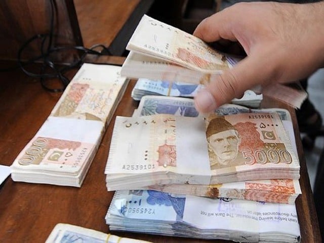 غیر رسمی معیشت $ 500B کو عبور کرنے کے لئے