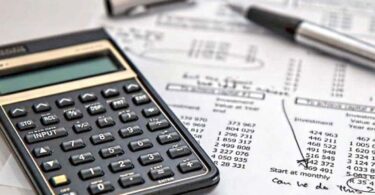 کارکردگی کی تنخواہ کی حکومت میں توسیع کی گئی