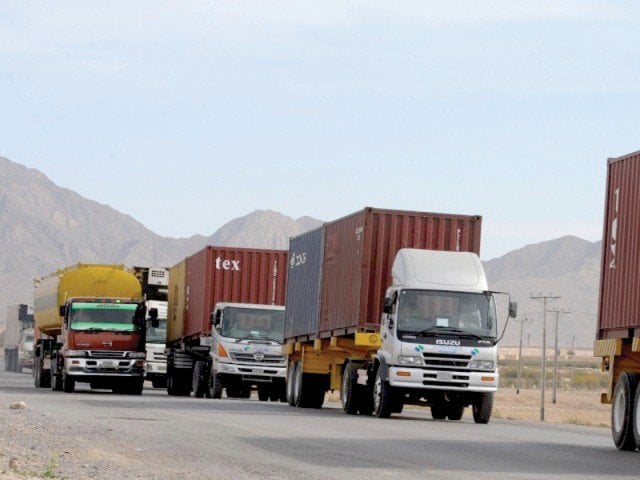 اسمگلنگ جس کی وجہ سے 3.4tr/سال کا نقصان ہوتا ہے